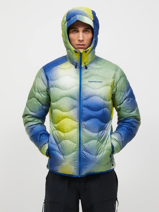 Helium AOP Down Hood Jacket Men model Helium AOP Down Hood Jacket Men model